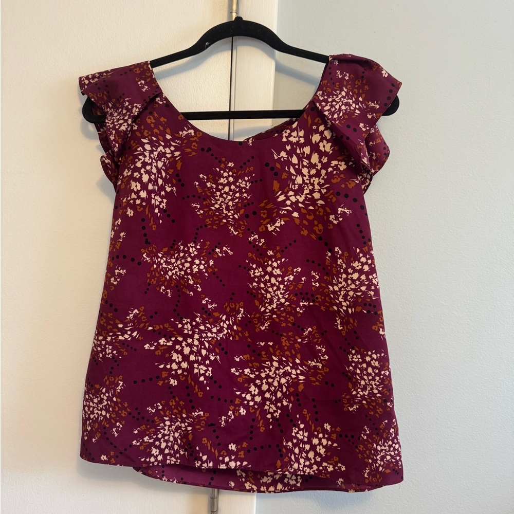 Elle Floral Purple Women's Top. Size medium